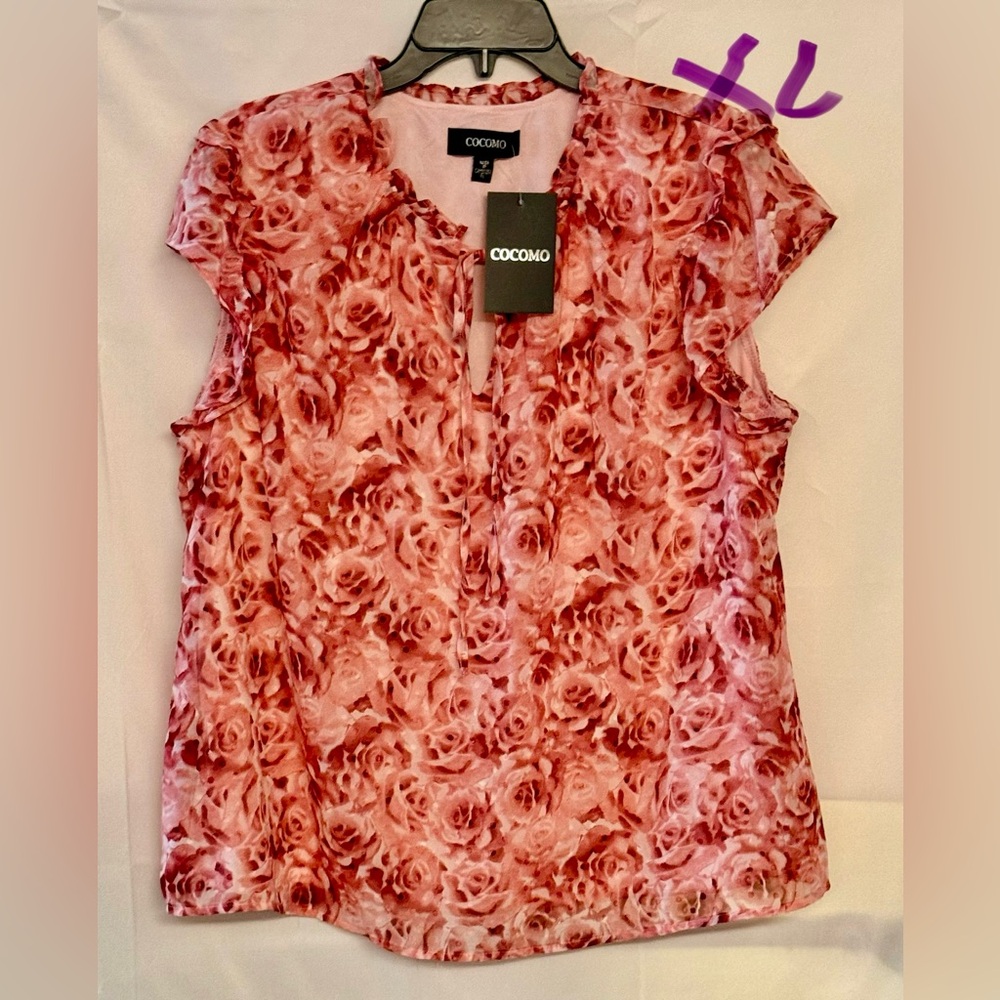 COCOMO Pink Rose Print Cap-Sleeve Blouse